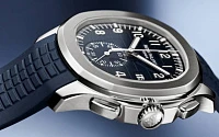 Часы Patek Philippe  Aquanaut Chronograph  5968G-001
