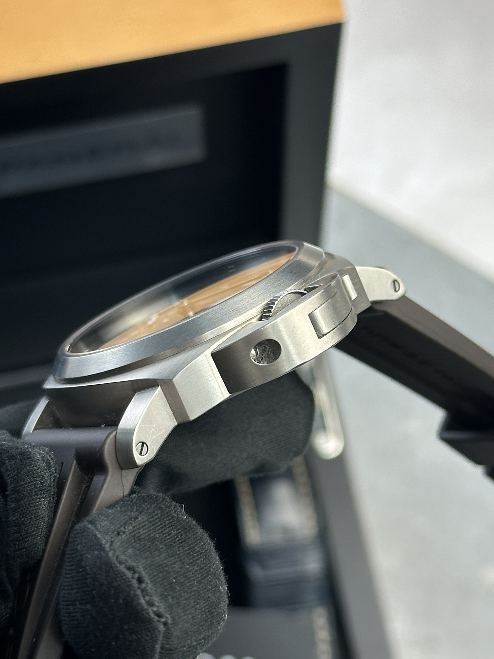 Часы Panerai  Luminor Marina 8 Days  PAM00564