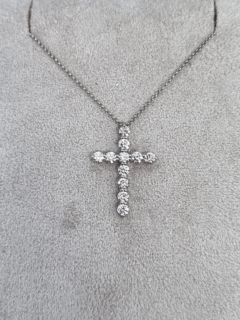 Украшение No Name  Крест с бриллиантами 0,77 ct.   