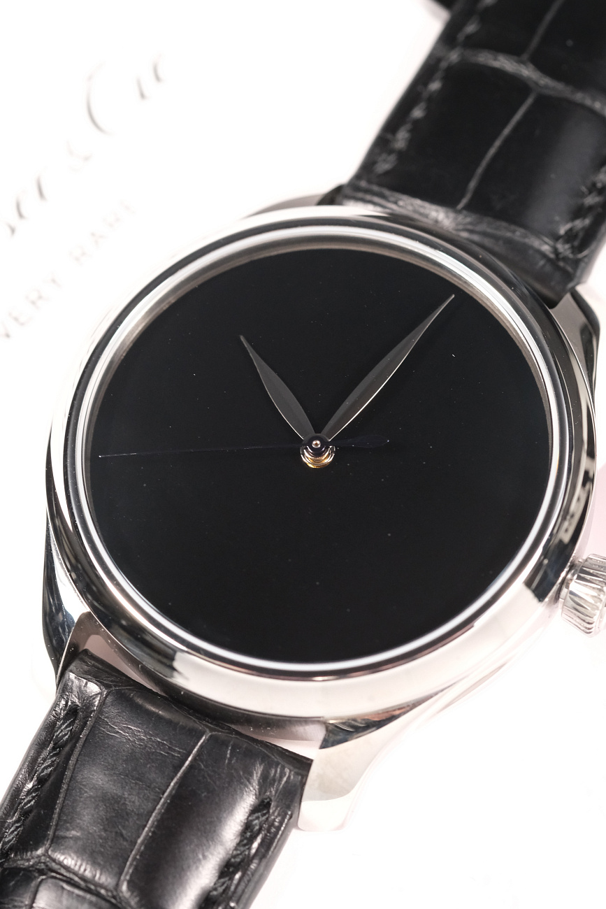 H. Moser & Cie в наличии в Москве в &quot;Мануфактуре&quot;! 