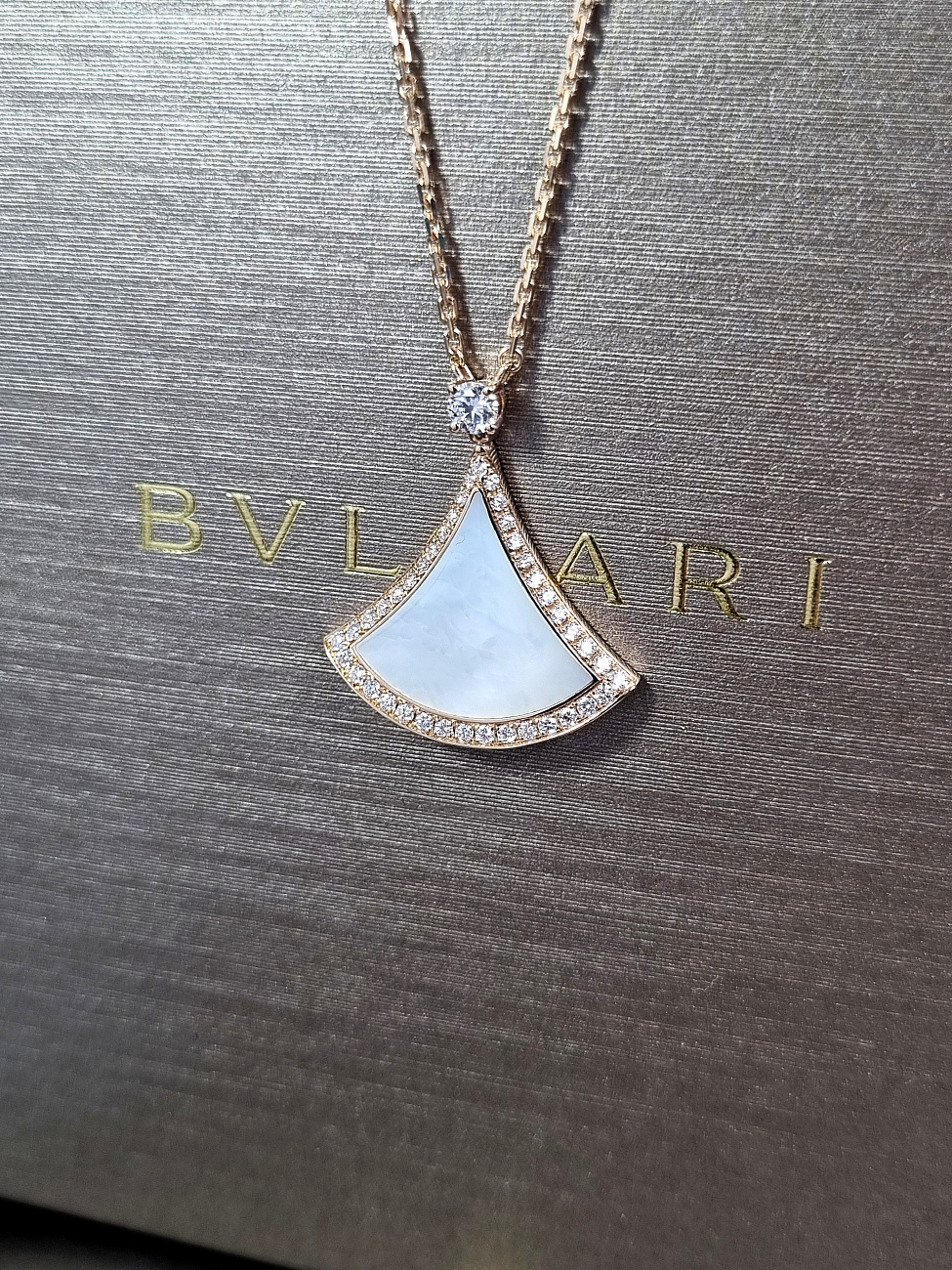 Украшение Bvlgari  Divas’ Dream Necklace  358671 