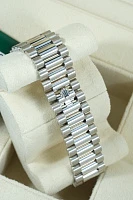 Часы Rolex  Day-Date 40Mm Blue Ombre Dial  228239