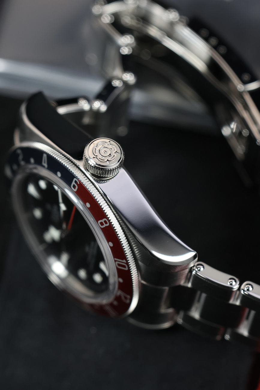 Часы Tudor  Black Bay Gmt 41mm Pepsi  79830RB-0001