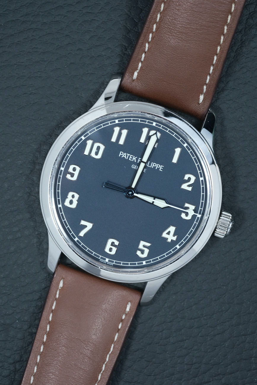 Часы Patek Philippe  Calatrava Pilot 5522A Calatrava Steel &quot;New York&quot; Limited  5522A-001