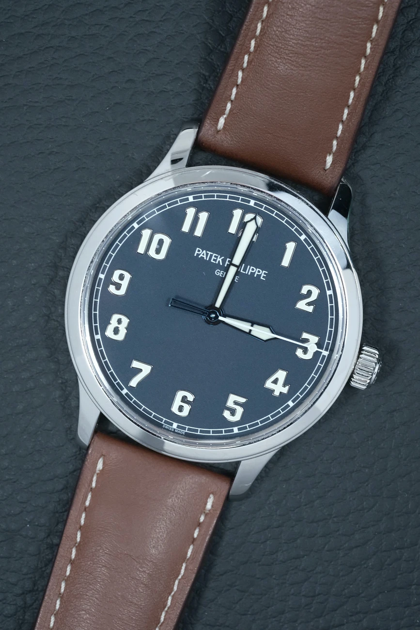 Часы Patek Philippe  Calatrava Pilot 5522A Calatrava Steel "New York" Limited  5522A-001
