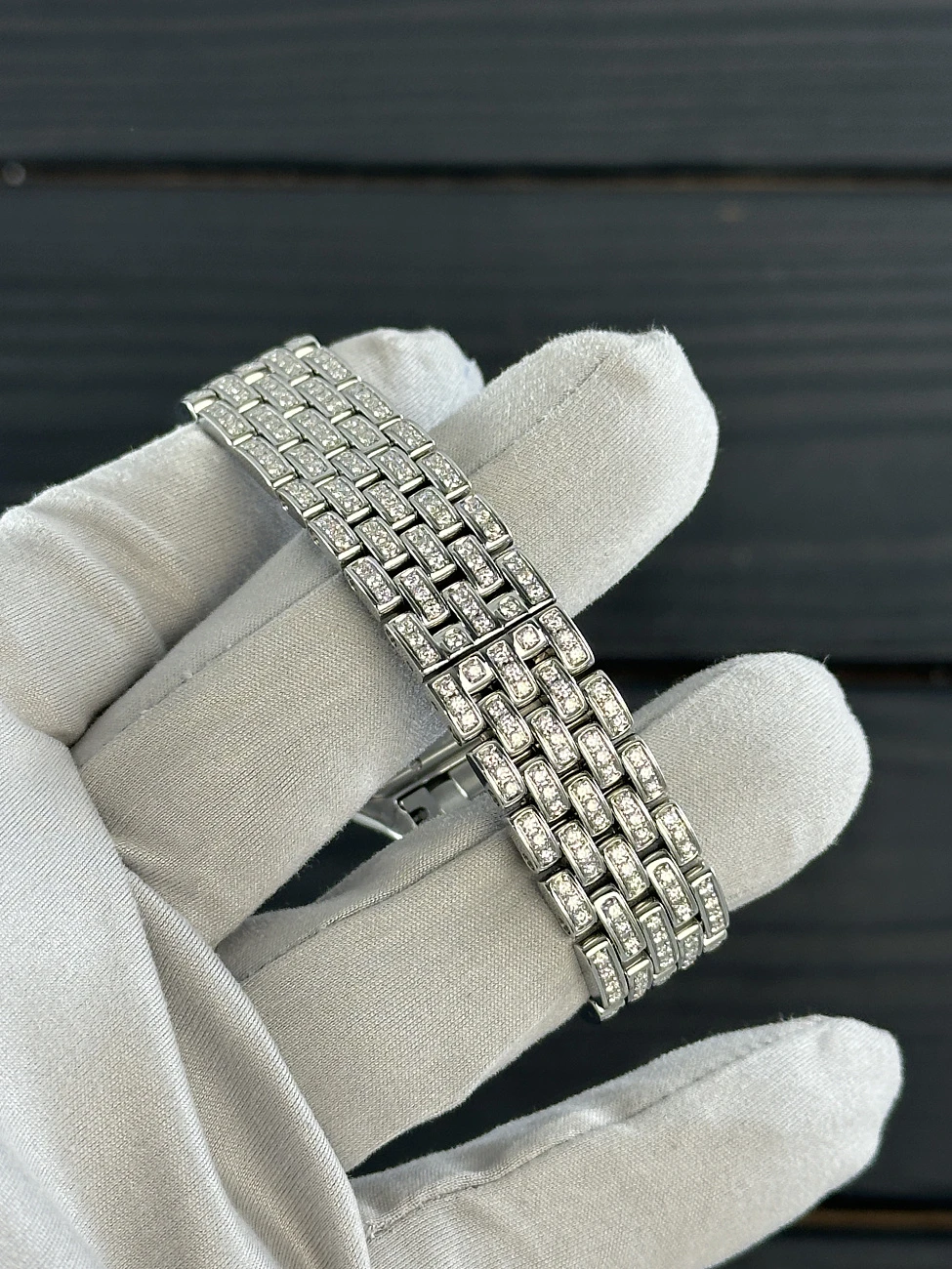 Часы Cartier  Medium Panthere De Cartier Custom Diamonds Full Pave  WSPN0015 FIX