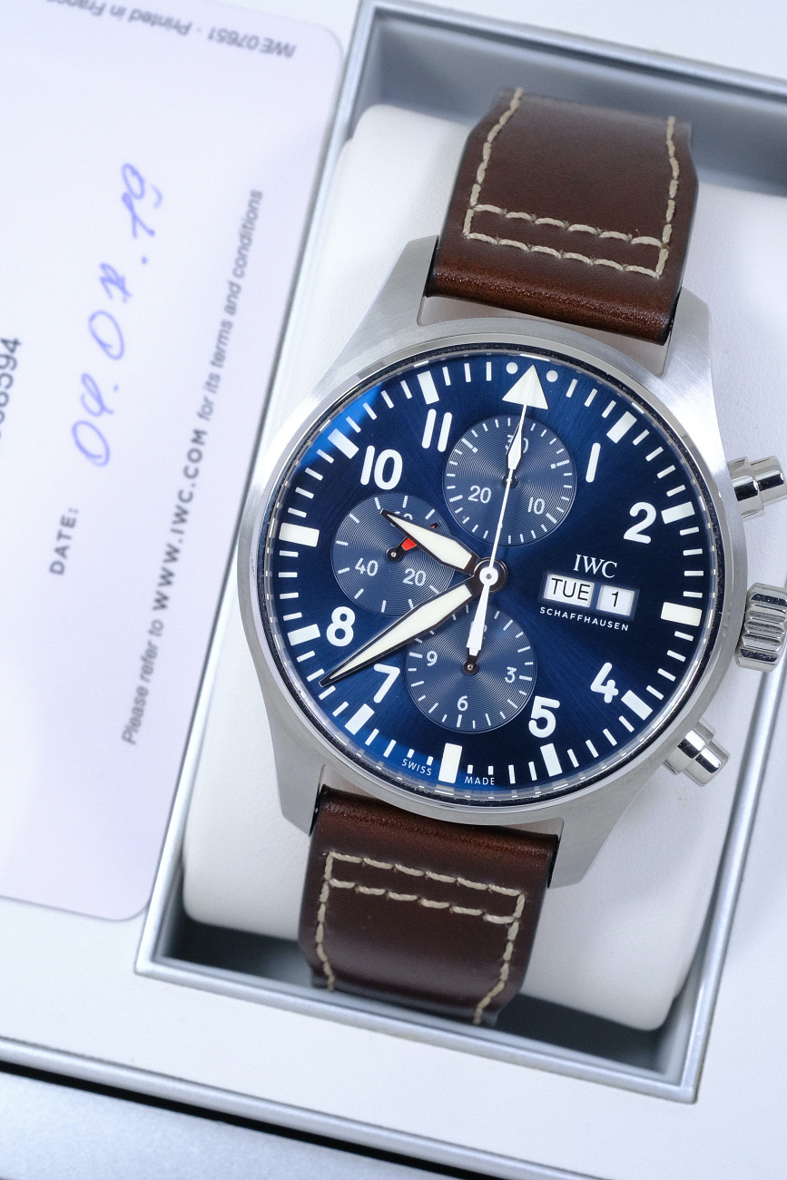 Часы Iwc  Pilot Chronograph Edition Le Petit Prince  IW377714