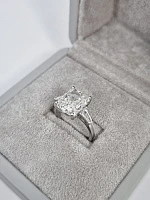 Украшение No Name  Кольцо С Бриллиантом 5,01 Ct. G/Vvs1   