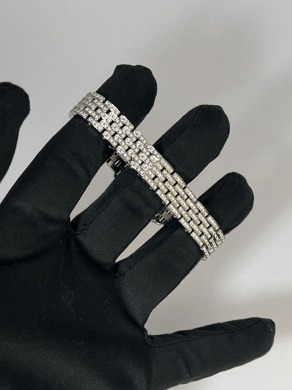 Часы Cartier  Small Panthere De Cartier Custom Diamonds Full Pave  WSPN0013 FIX