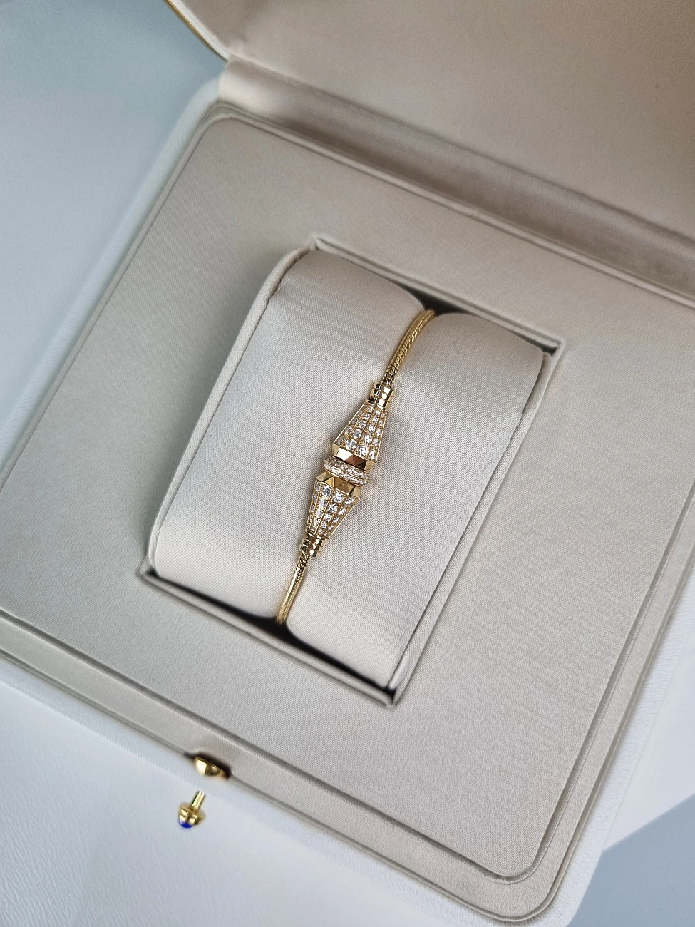 Украшение Boucheron  Браслет Jack De Boucheron  JBT00753 
