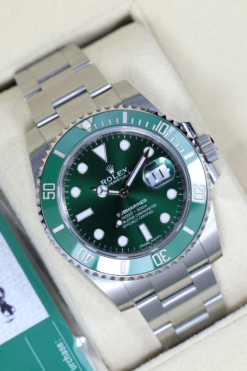 Часы Rolex  Submariner Green Hulk В Заводских Пленках 2018 год  116610LV
