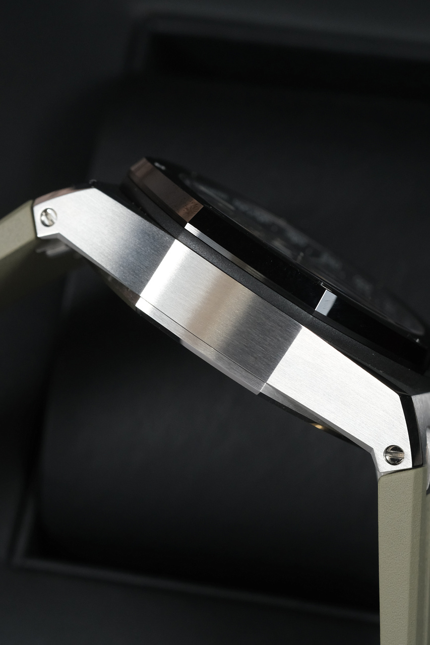 Часы Audemars Piguet  Royal Oak Offshore Selfwinding Chronograph 43Mm  26420SO.OO.A600CA.01