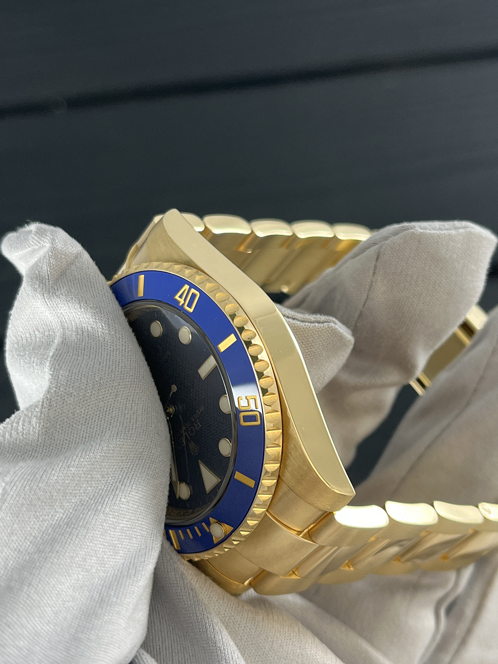 Часы Rolex  Submariner Yellow Gold Blue Discontiniued  116618LB