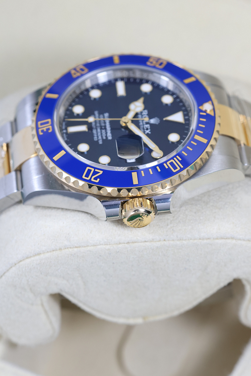 Часы Rolex  Submariner Steel &amp; Yellow Gold 41Mm  126613LB