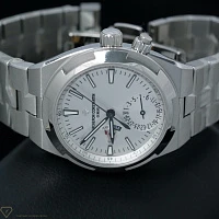 Часы Vacheron Constantin  Overseas Dual Time  7900V/110A-B333