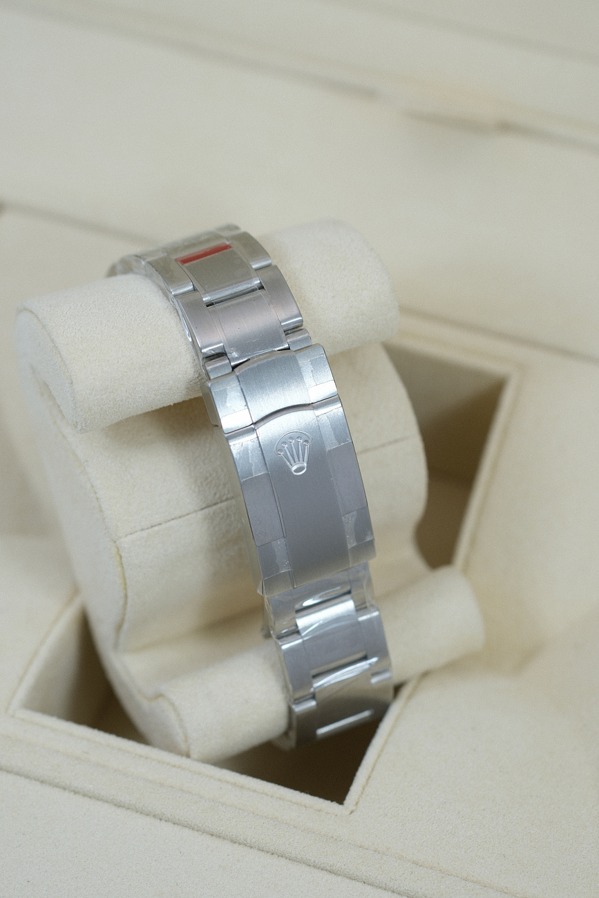 Часы Rolex  Oyster Perpetual 36Mm Tiffany Dial  126000