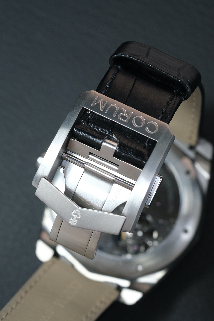 Часы Corum  Admirals Cup Double Tourbillon  A108/02337