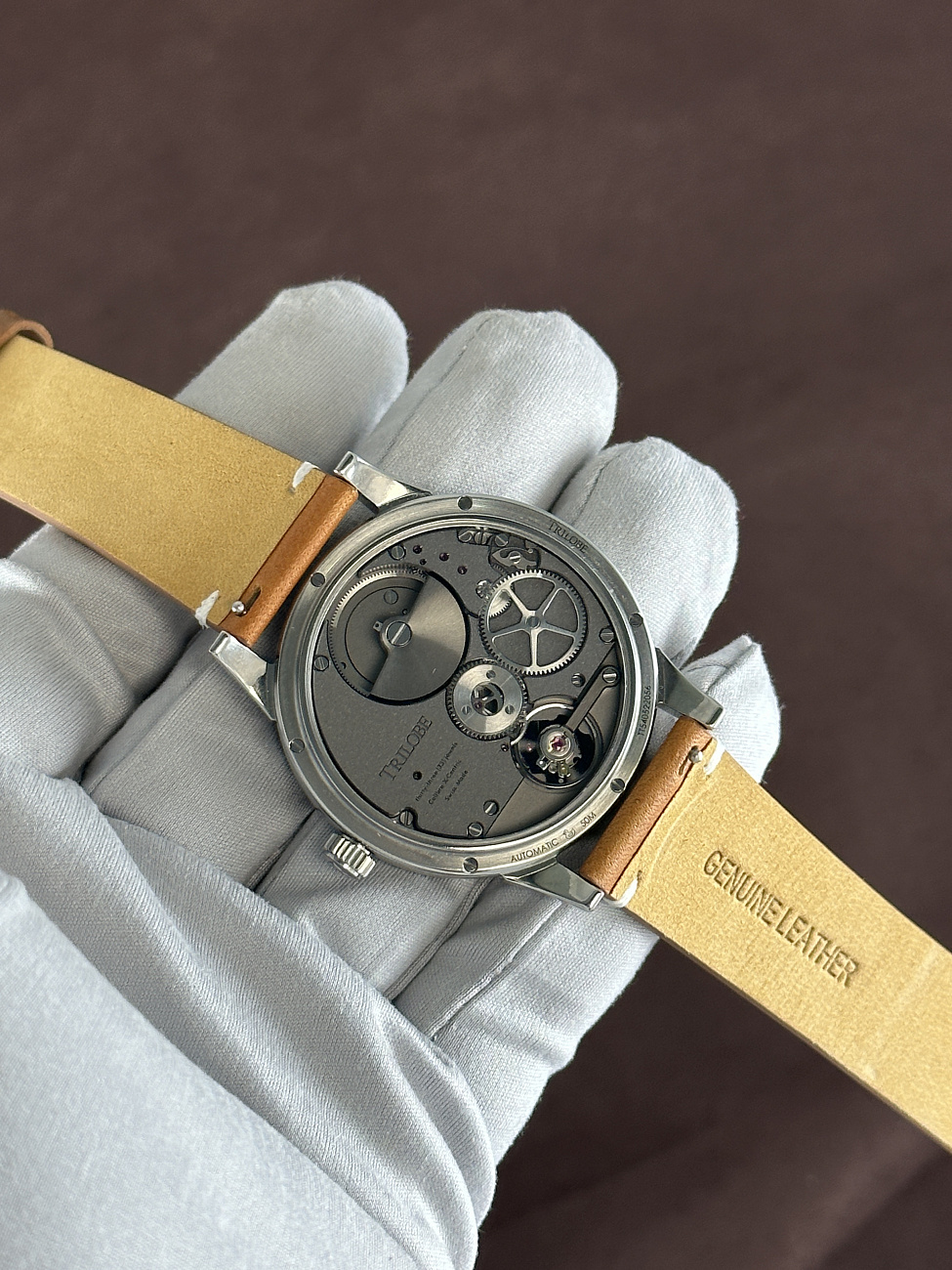 Часы Trilobe  Nuit Fantastique Grained Dune   NF05DG