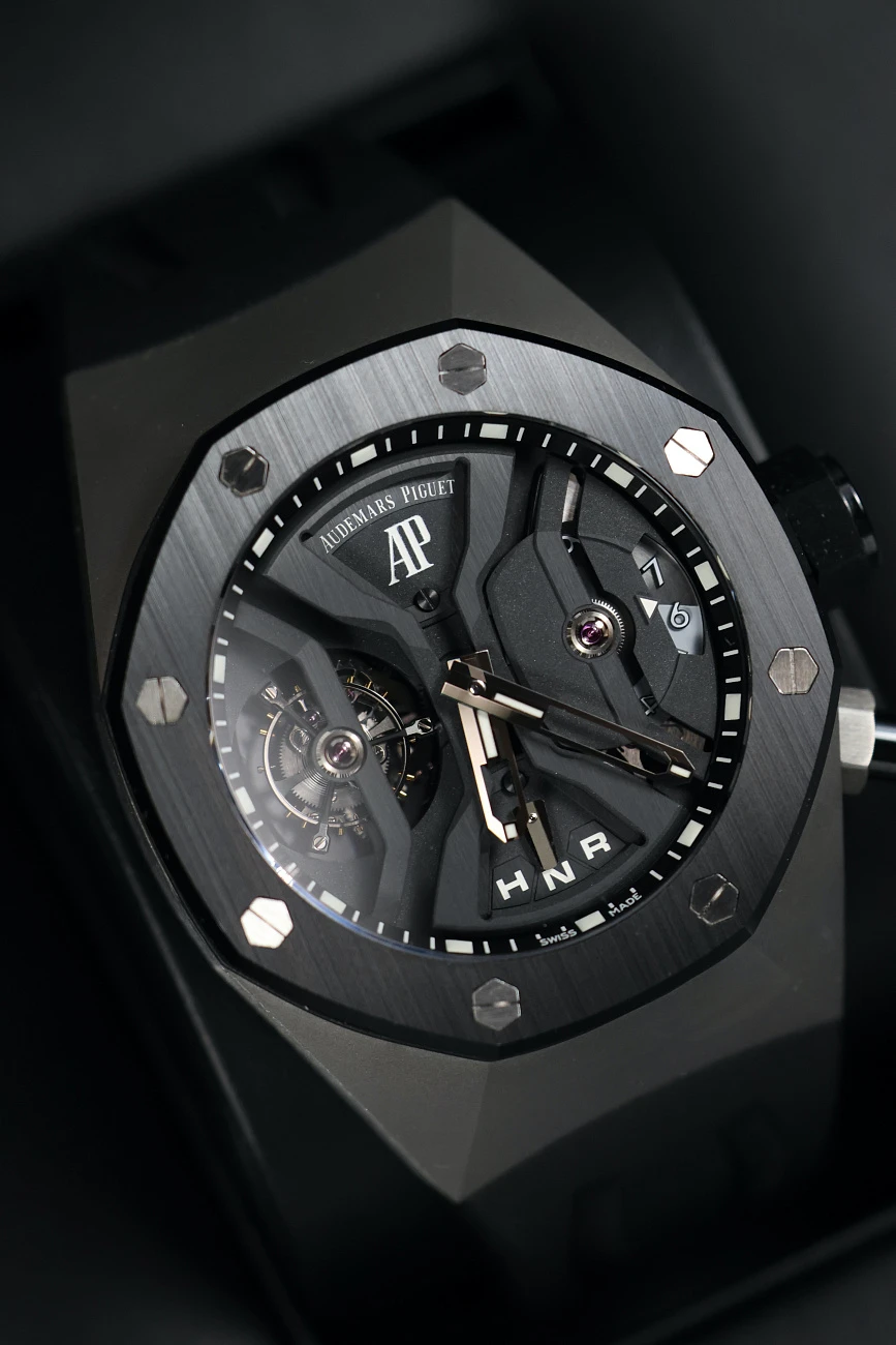 Часы Audemars Piguet  Royal Oak Concept Gmt Tourbillon 44 Mm  26560IO.OO.D002CA.01