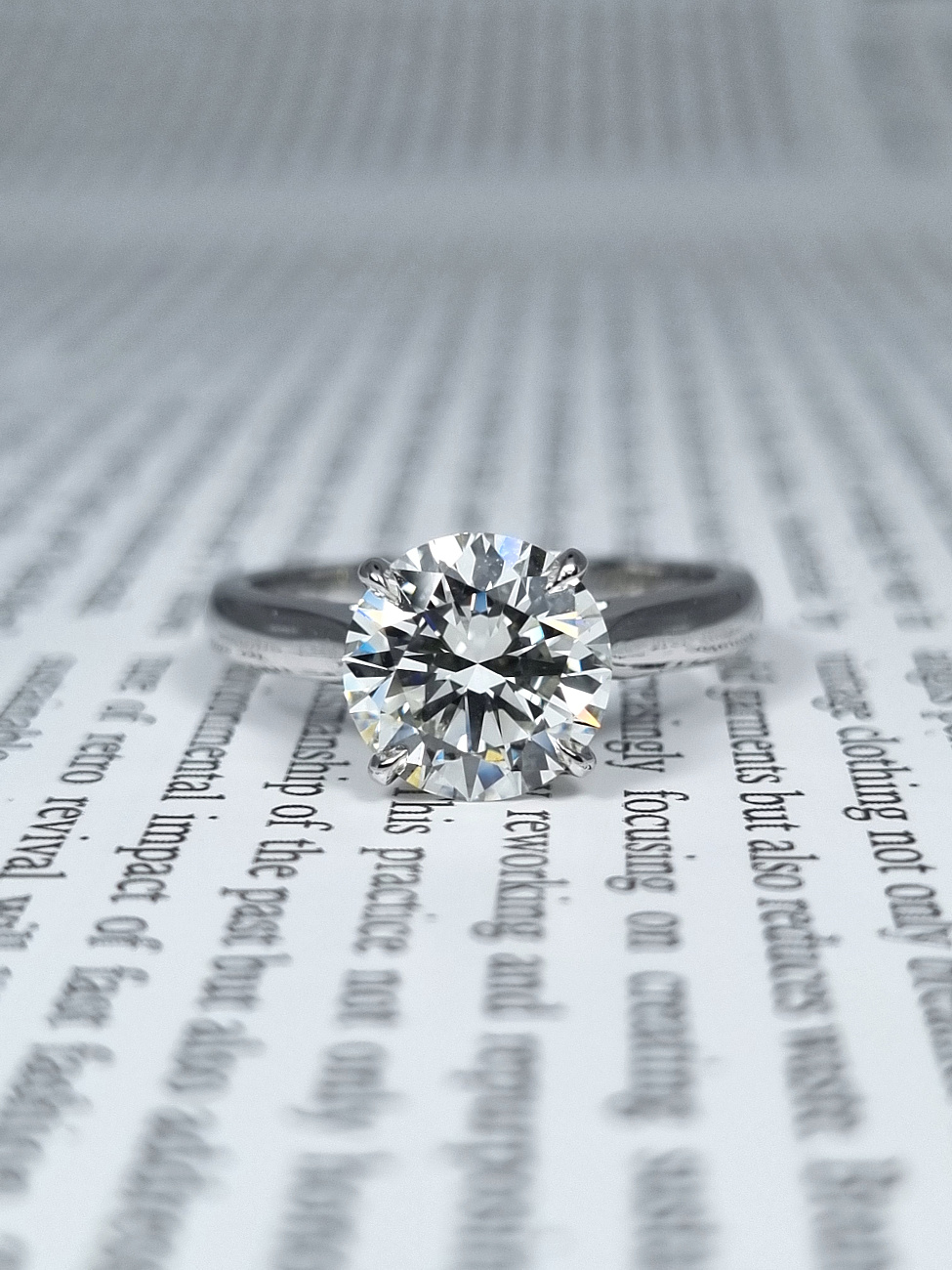 Украшение NO NAME  Кольцо С Бриллиантом 2,22 Ct. J/If (3 Excellent)   