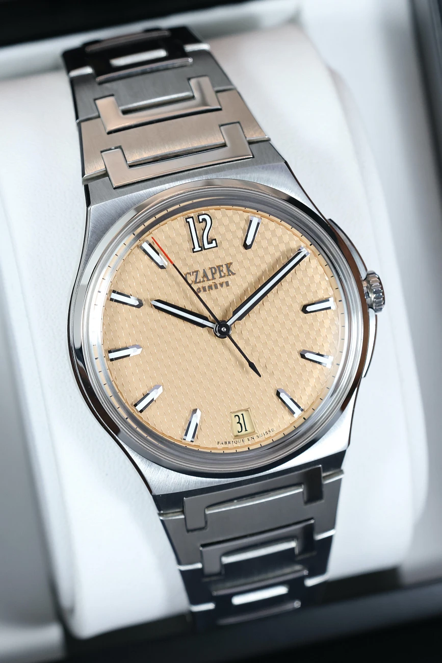 Часы Czapek  Antarctique Passage De Drake S Salmon S Di 38.5Mm  ANTARCTIQUE PASSAGE DE DRAKE S SALMON S DI