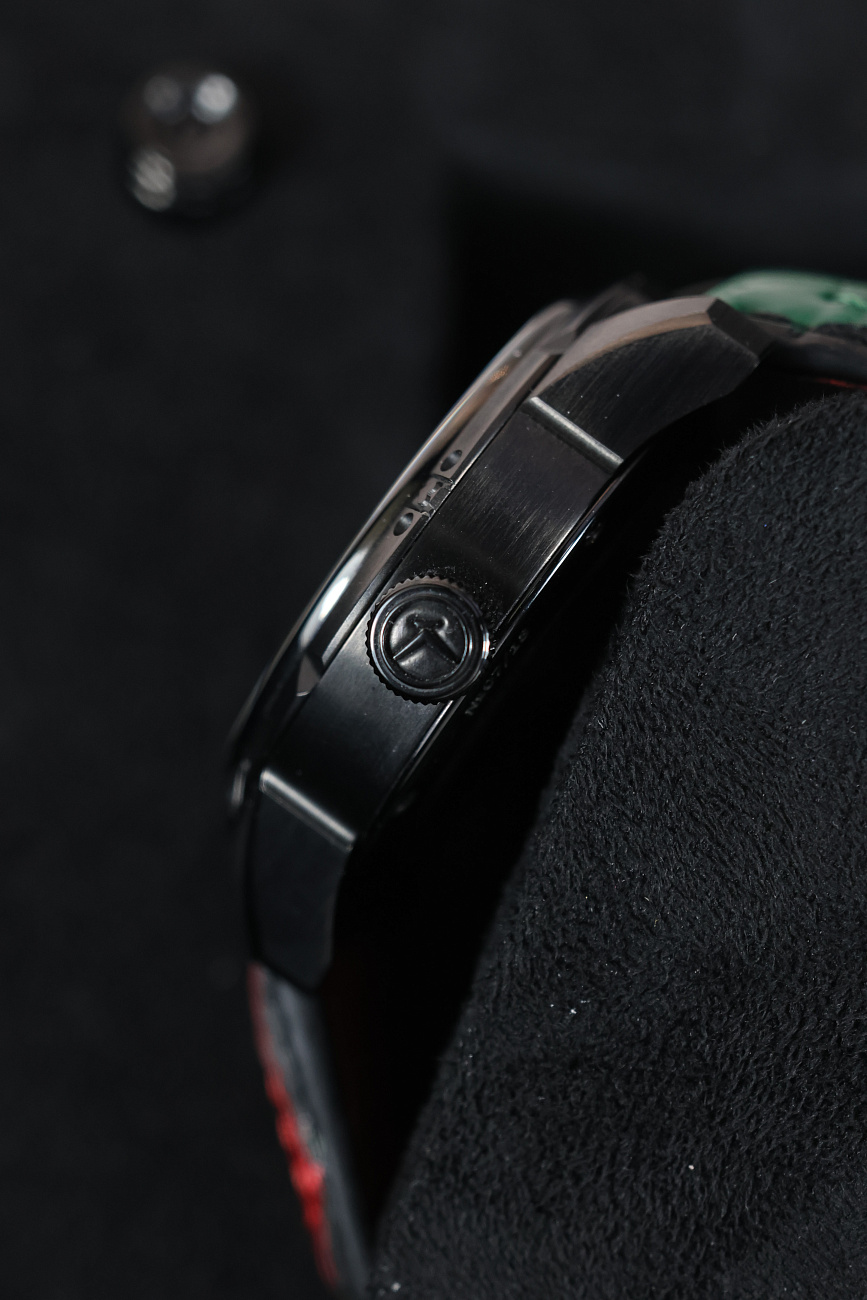 Часы Константин Чайкин (Konstantin Chaykin)  Joker Carbon by DiW   