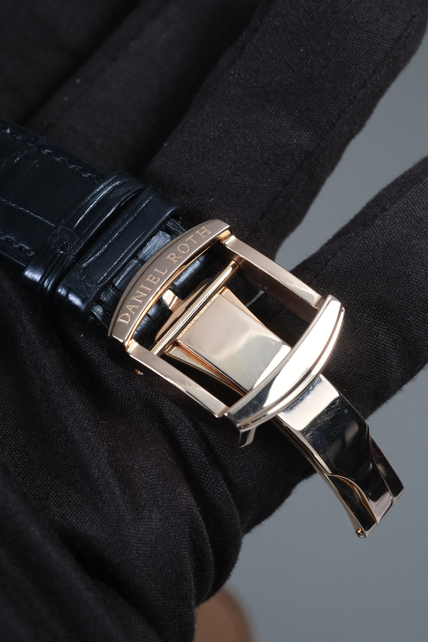 Часы Daniel Roth  Perpetual Calendar Rose Gold  121.Y.40