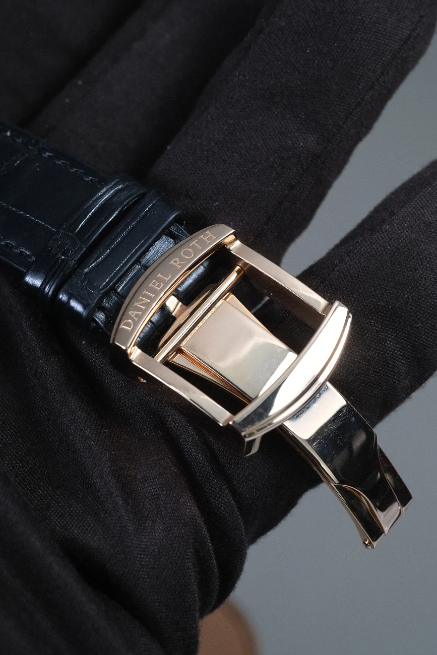 Часы Daniel Roth  Perpetual Calendar Rose Gold  121.Y.40