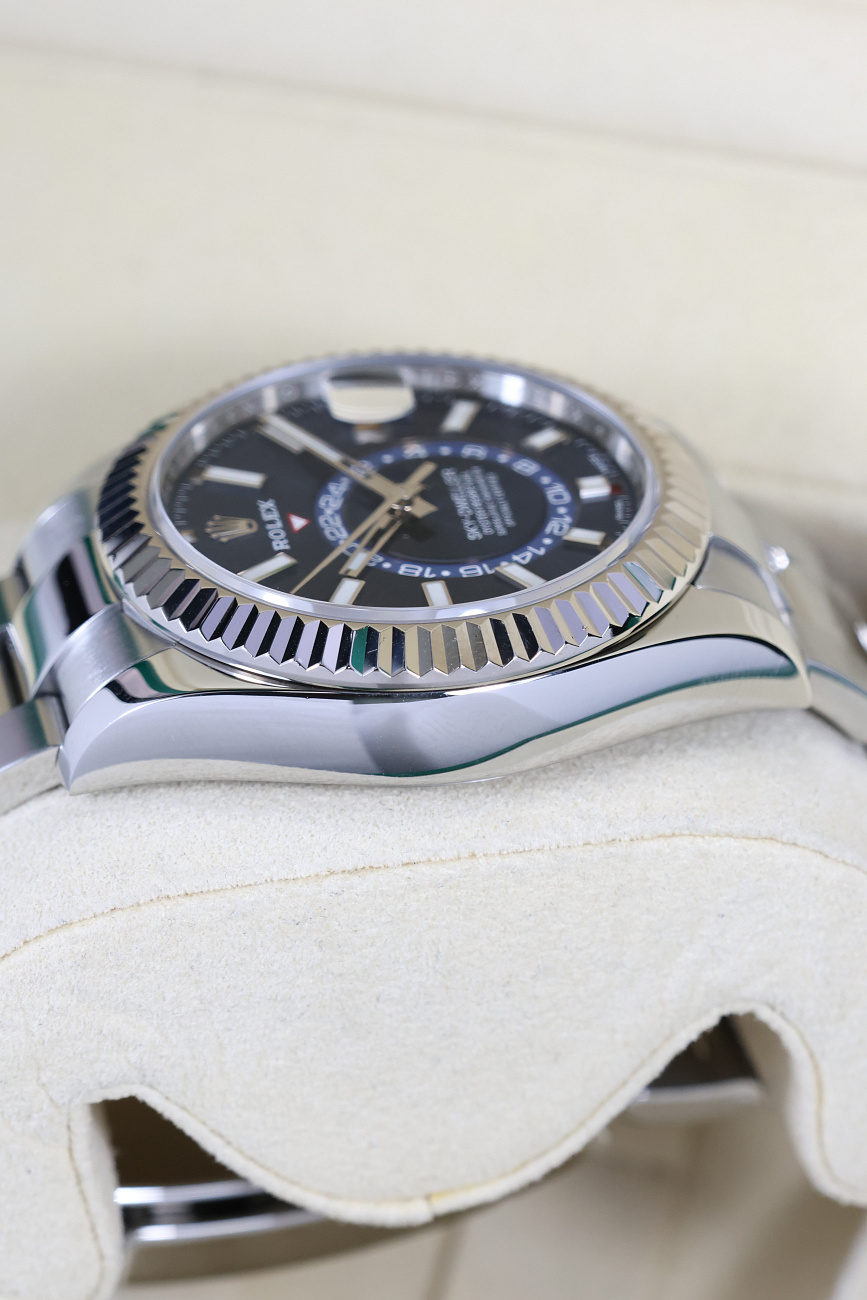Часы Rolex  Sky-Dweller Steel Blue Dial  326934
