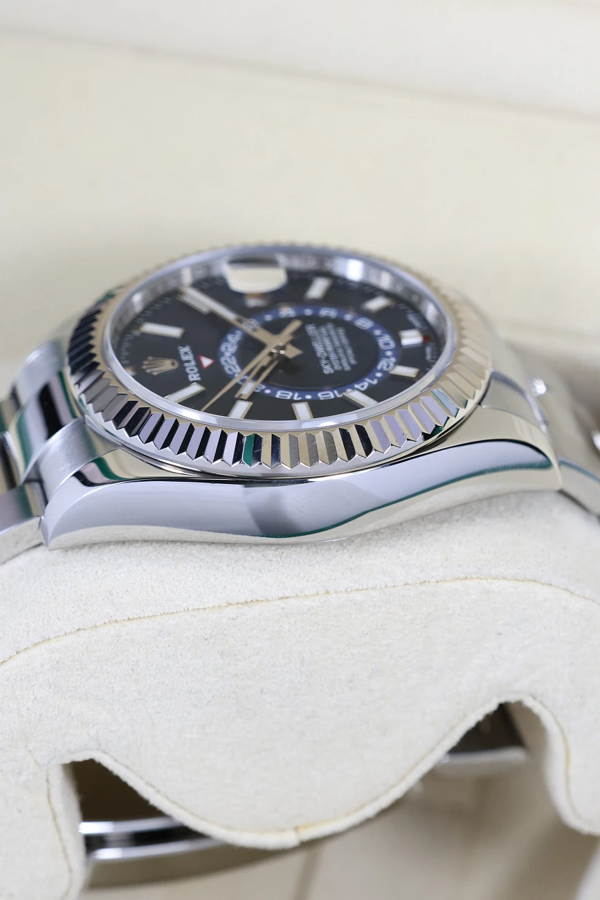 Часы Rolex  Sky-Dweller Steel Blue Dial  326934
