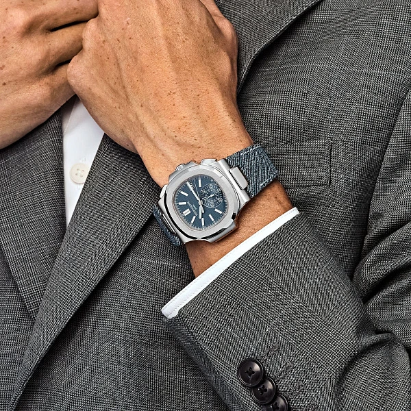 Часы Patek Philippe  Nautilus Chronograph White Gold  5980/60G-001