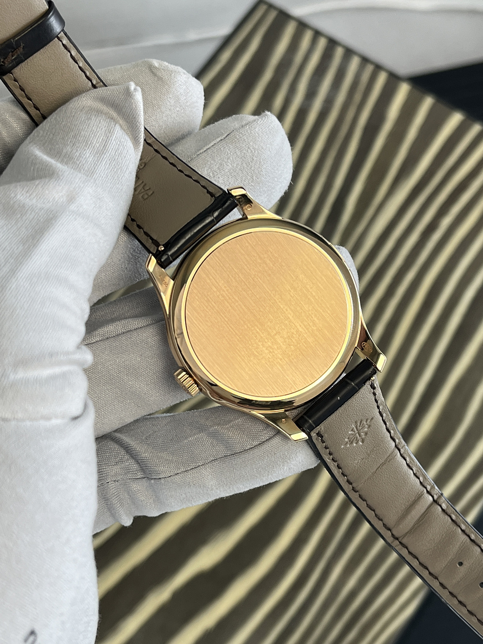 Часы Patek Philippe  Calatrava Self-Winding  5227R