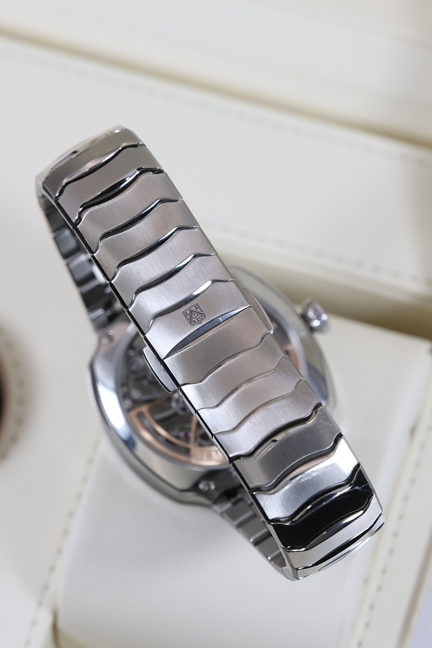 Часы H. Moser & Cie  Streamliner Streamliner Tourbillon Skeleton  6814-1200