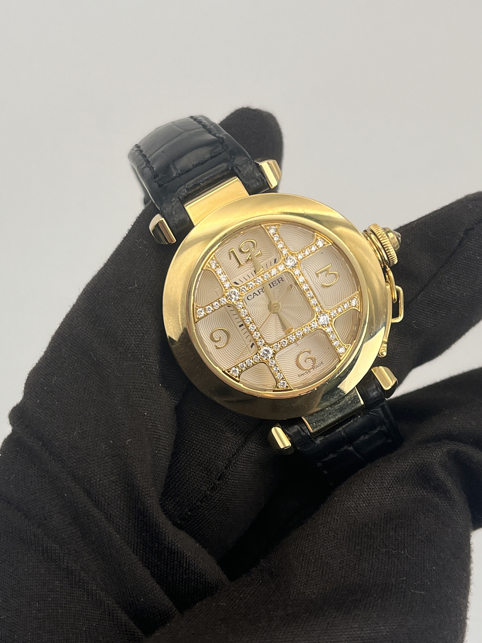 Часы Cartier  Pasha Grille Diamonds  2399