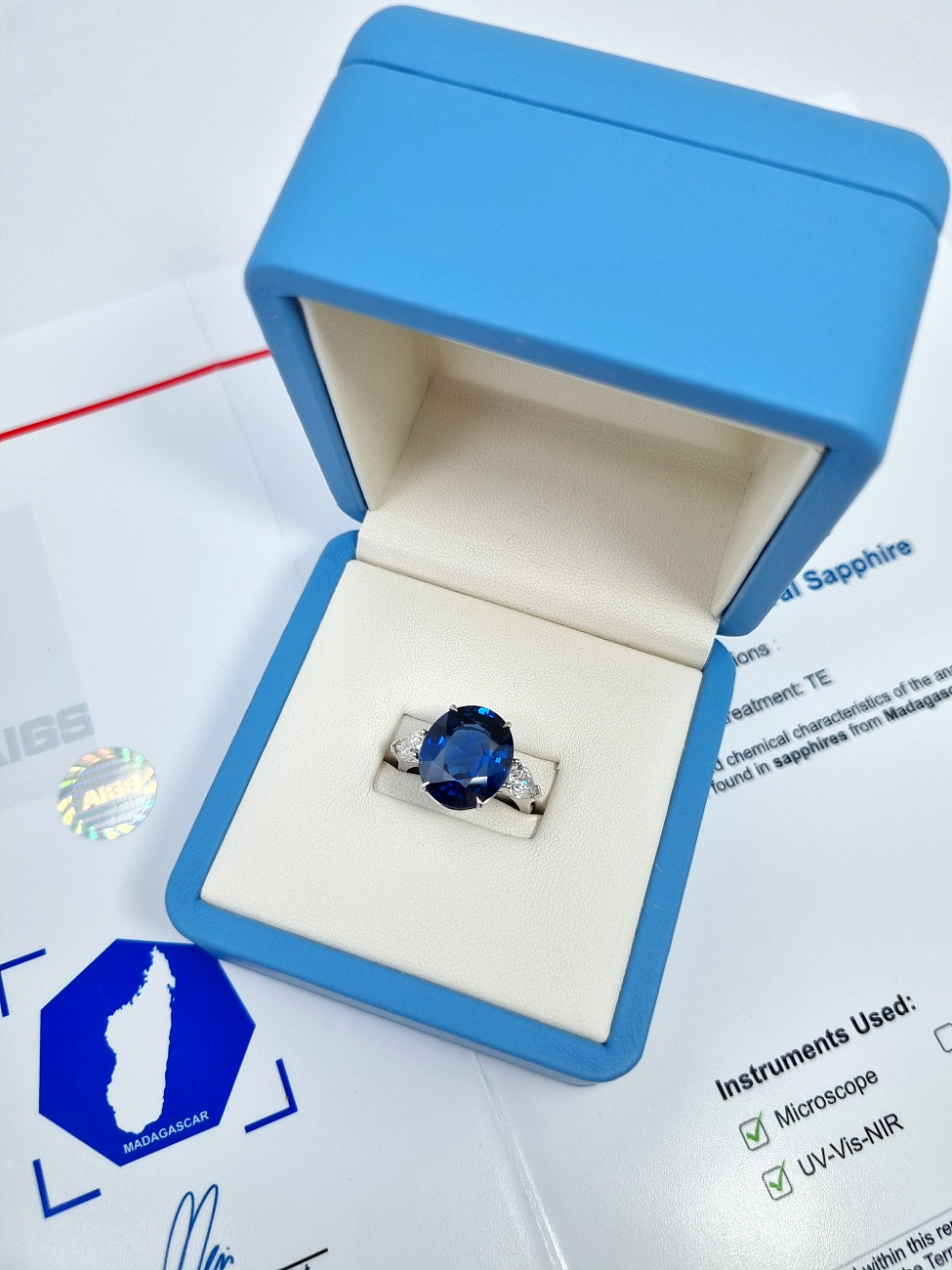 Украшение NO NAME  Кольцо С Сапфиром 9,15 Ct.   