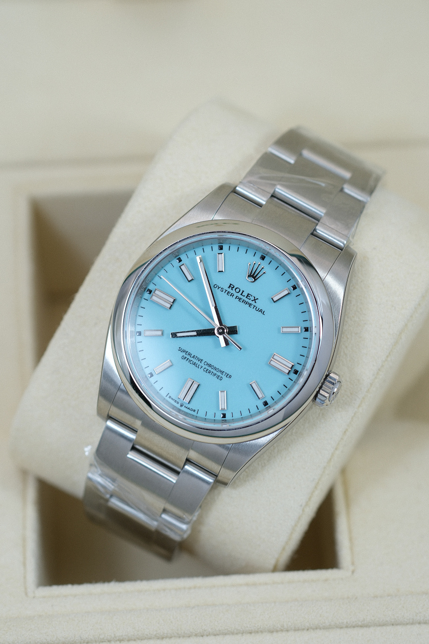 Часы Rolex  Oyster Perpetual 36Mm Tiffany Dial  126000