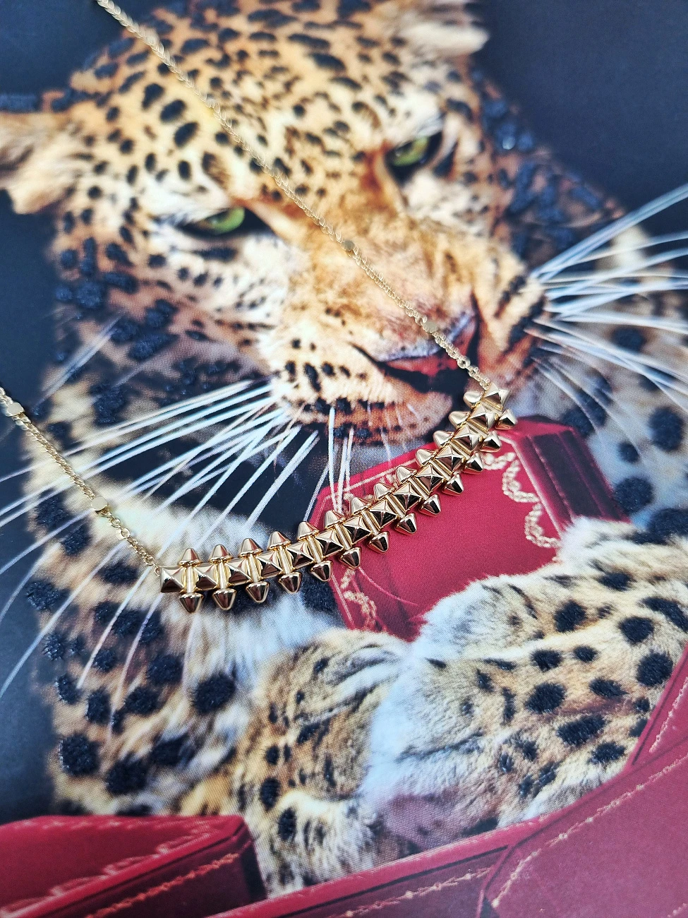 Украшение Cartier  Clash de Cartier Pendant, Small Model  B7224744 