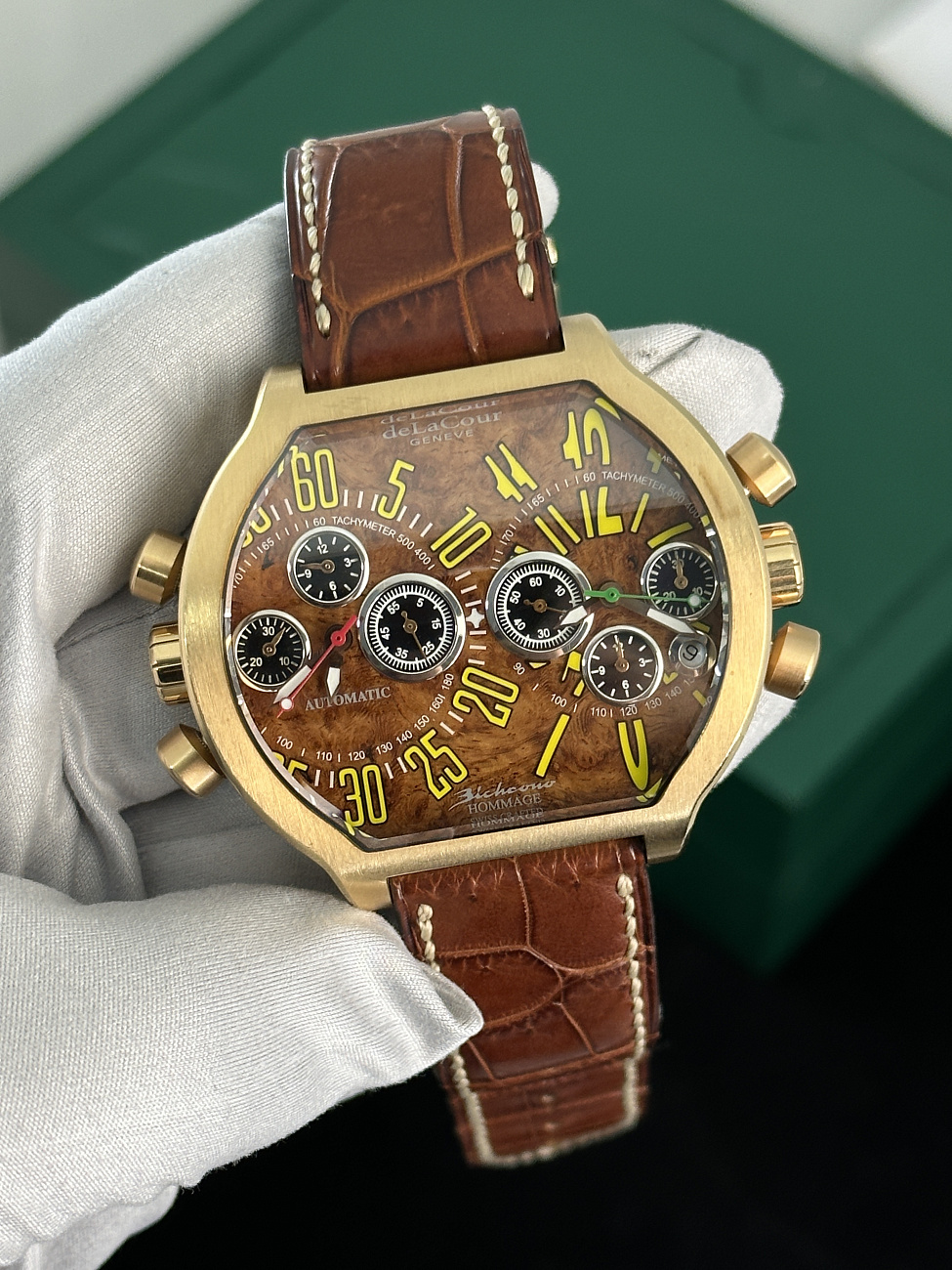 Часы De La Cour  Bi-Chrono Fidelidad Rose Gold Tobacco  