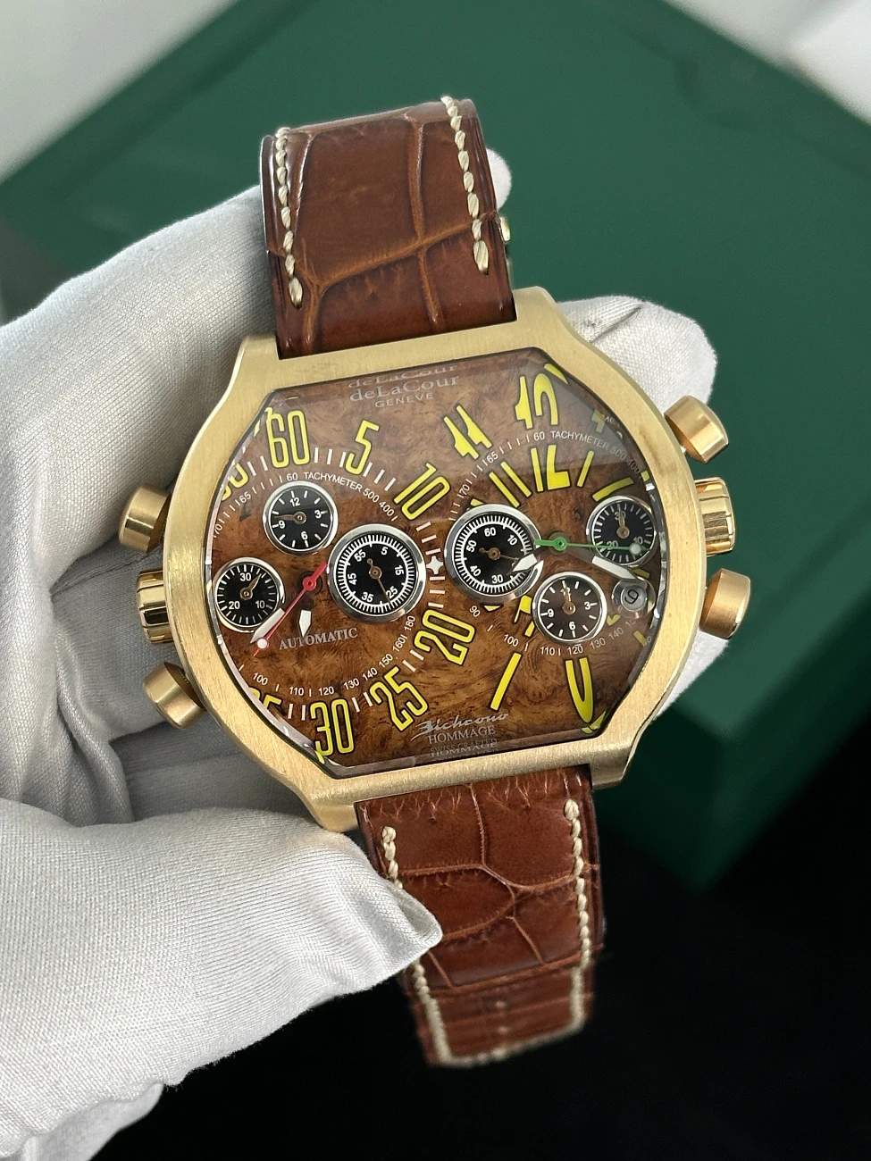 Часы De La Cour  Bi-Chrono Fidelidad Rose Gold Tobacco  