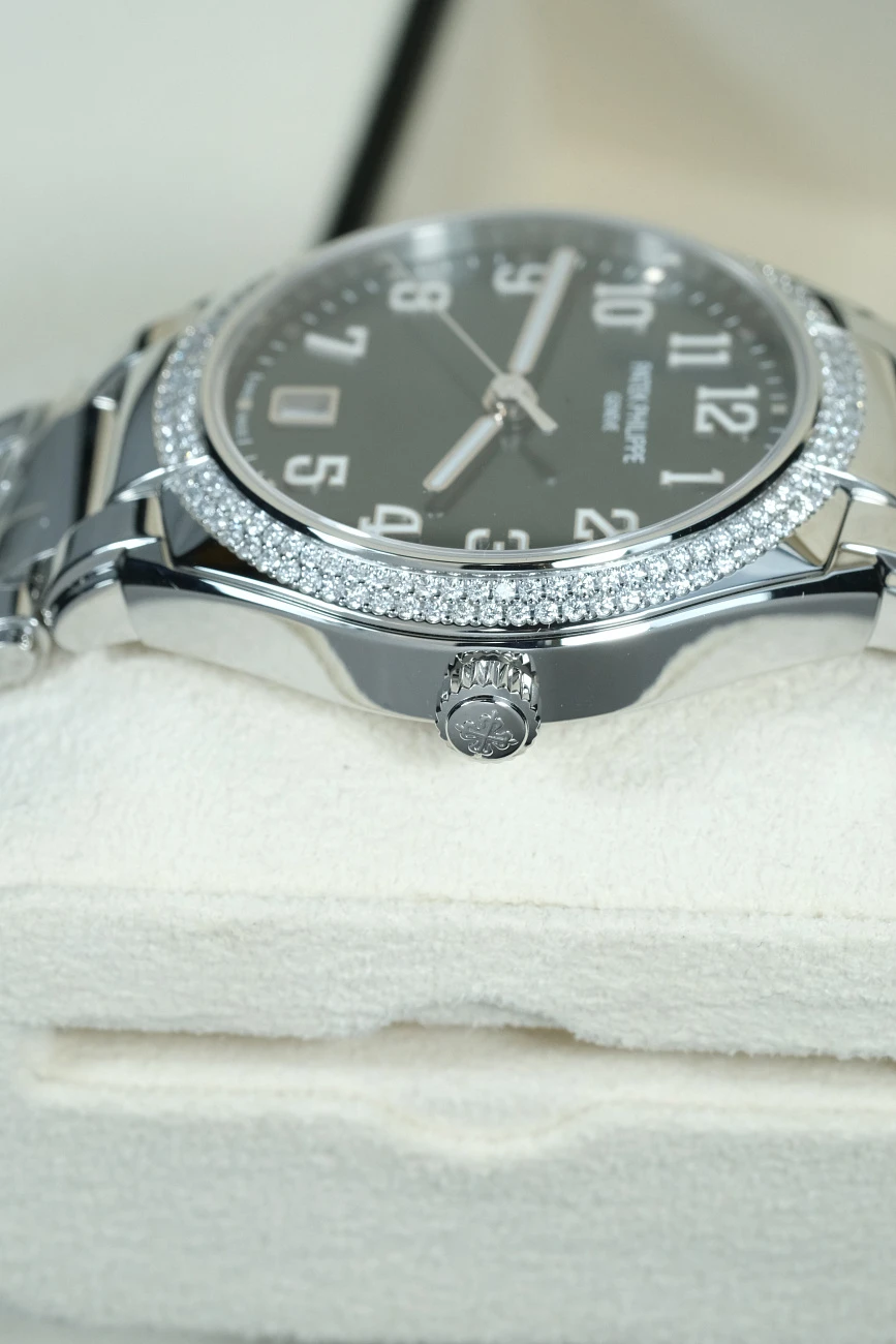 Часы Patek Philippe  Twenty~4 Automatic  7300/1200A-011