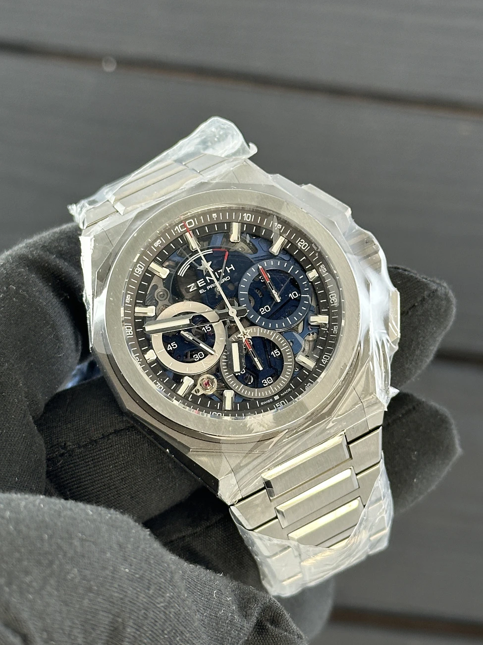 Часы Zenith  Dexy Extreme Titanium  95.9100.9004/01.L001
