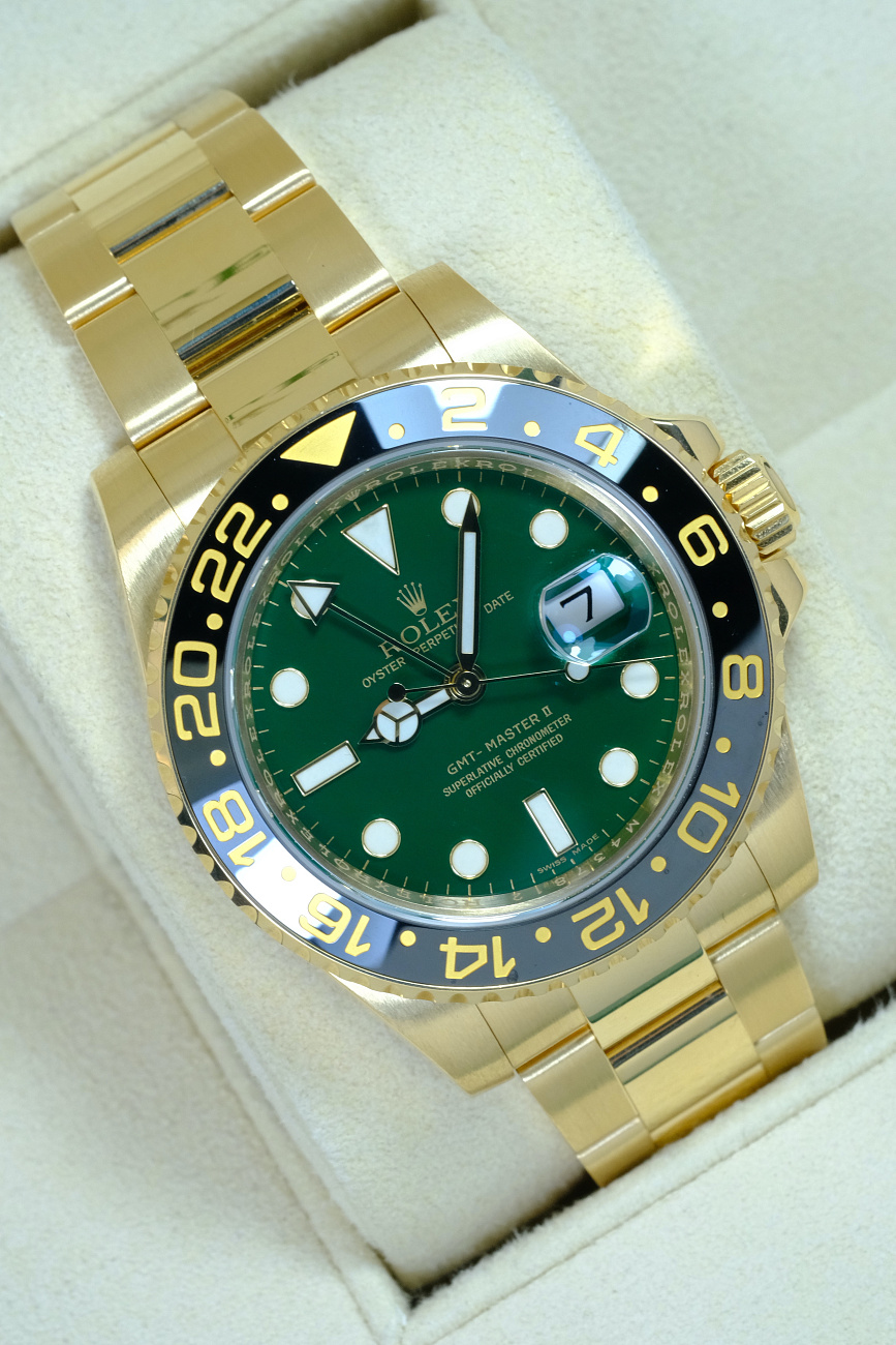 Часы Rolex  Gmt Master Yellow Gold Green Dial  116718LN
