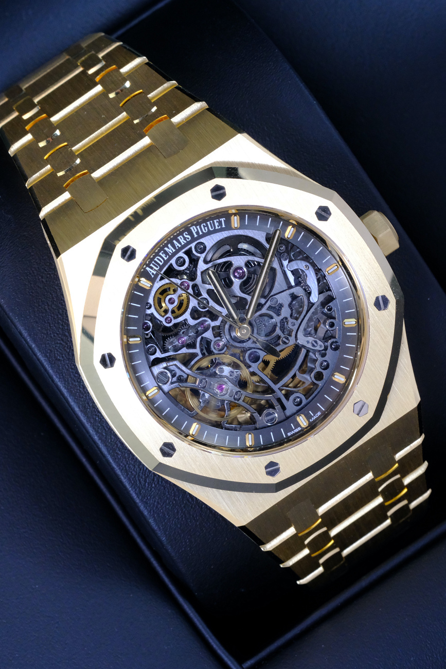 Часы Audemars Piguet  Royal Oak Double Balance Wheel Openworked 41Mm Yellow Gold  15407BA.OO.1220BA.01