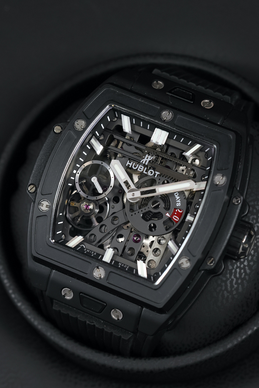Часы Hublot  Spirit Of Big Bang Meca-10 Black Magic  614.CI.1170.RX