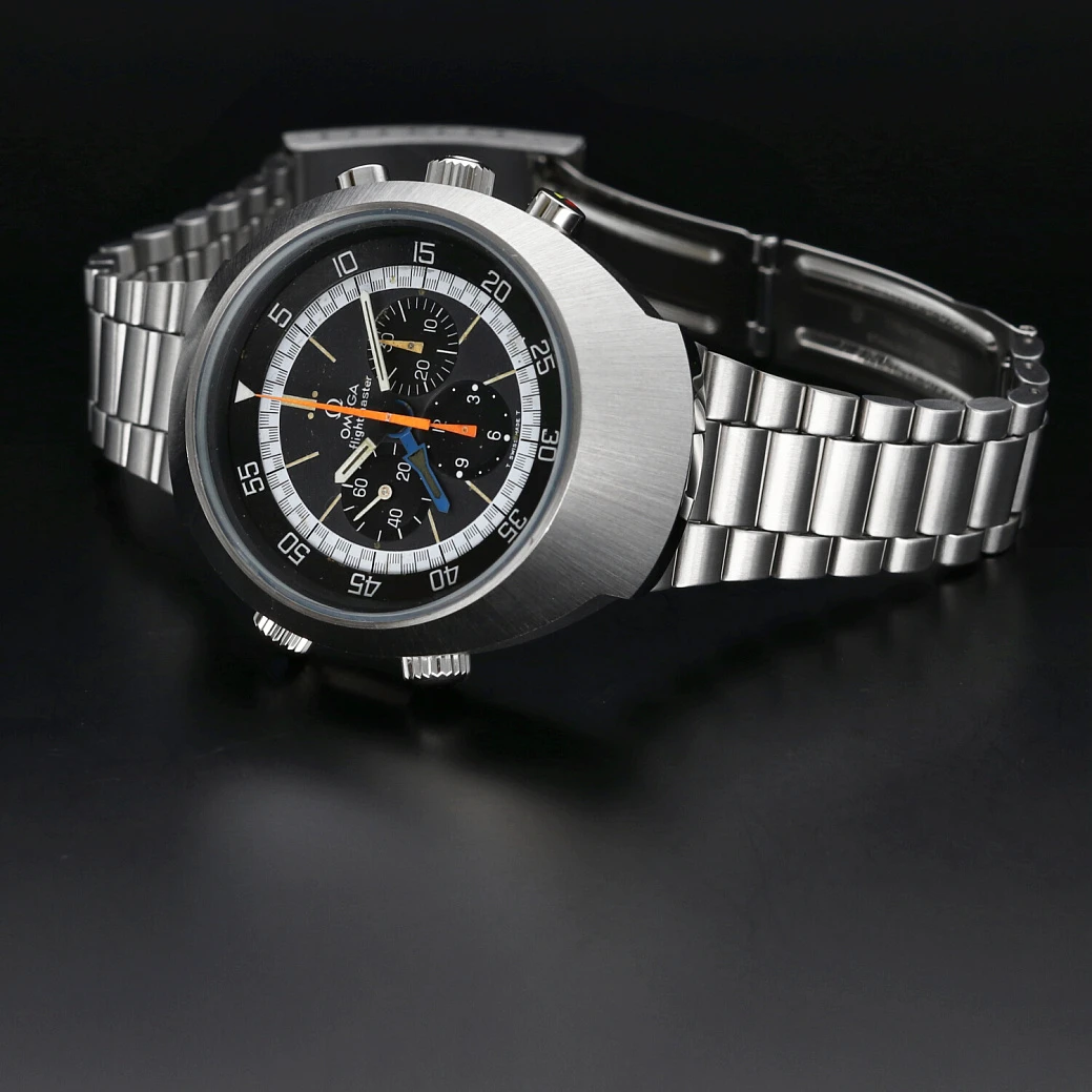 Часы Omega  Vintage 1970 Omega Flightmaster  145.036