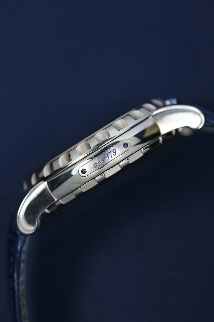 Часы Ulysse N  Freak Rose Gold  026-88