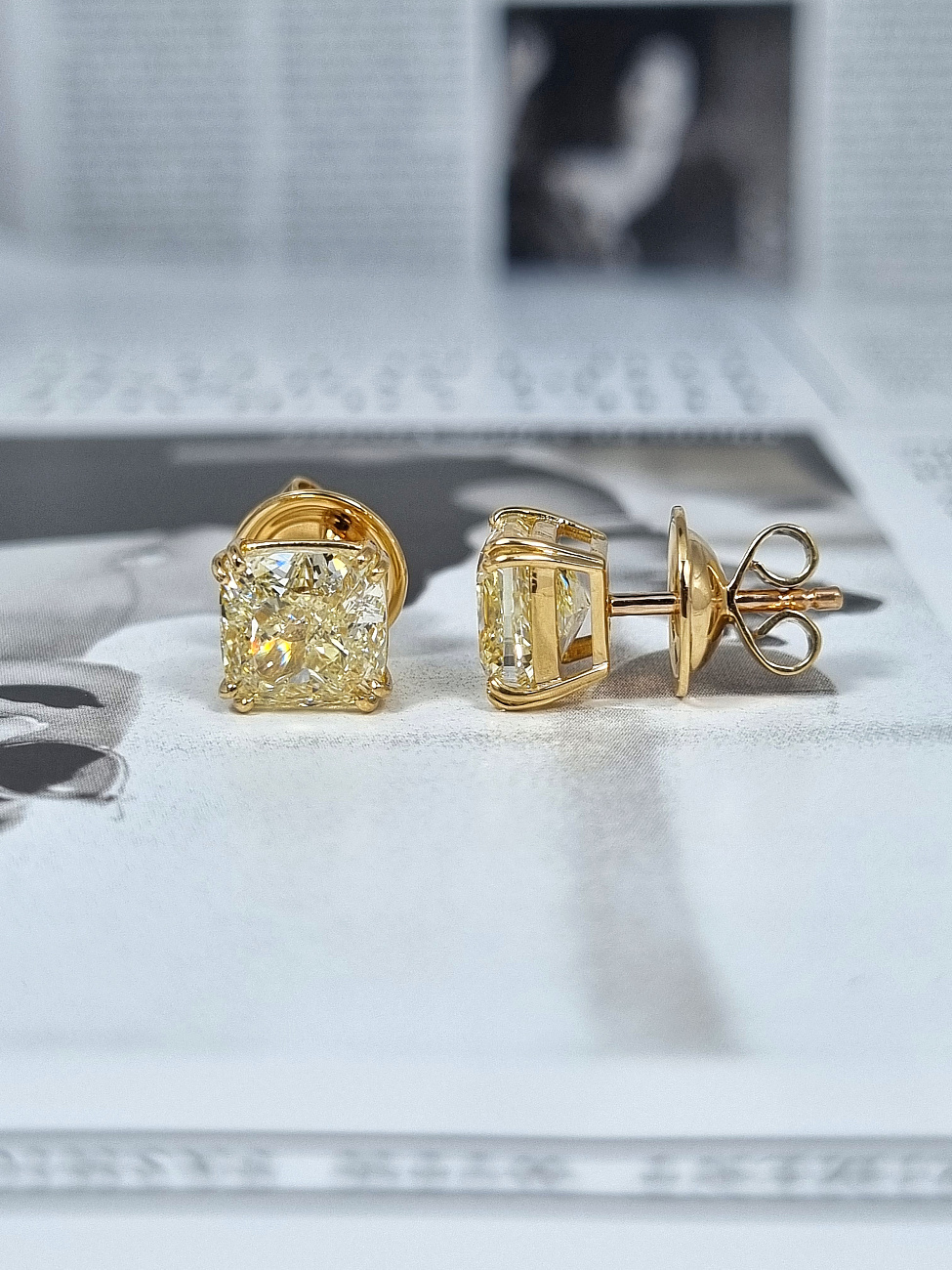 Украшение NO NAME  Серьги 3,01/3,03 ct. Cushion Diamonds   