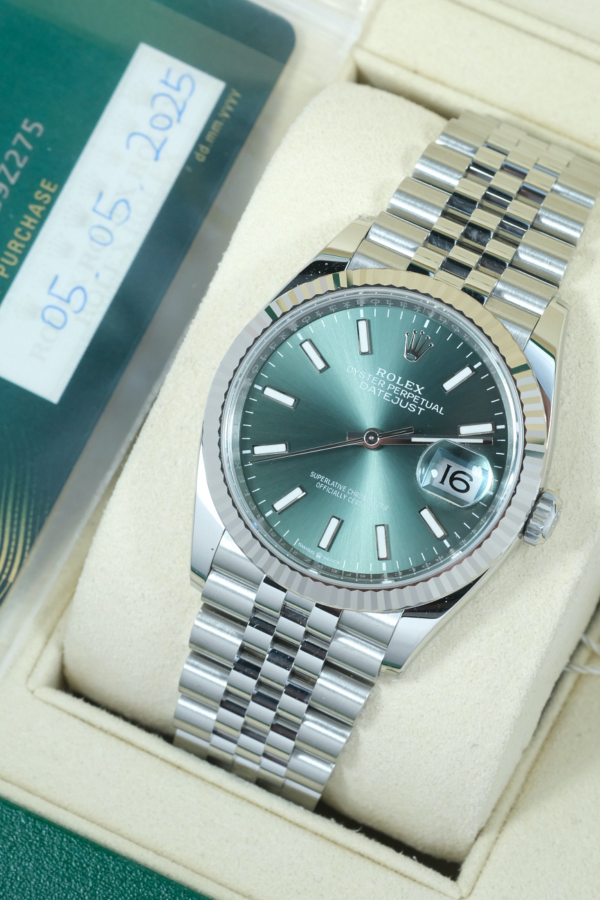 Часы Rolex  Datejust 36Mm Steel & White Gold Mint Green Dial  126234-0051