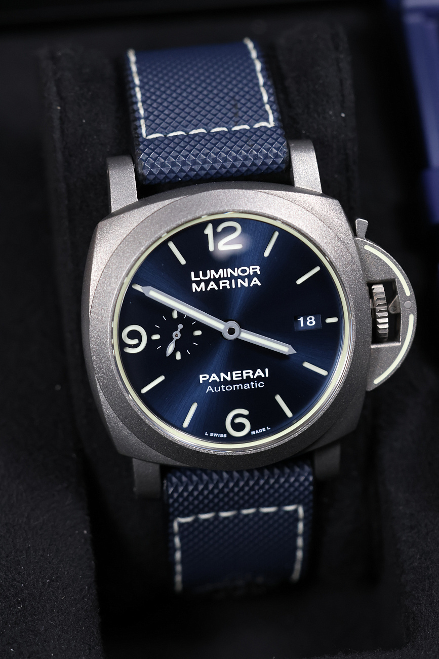 Часы Panerai  Luminor Marina 70 Years Anniversary. Гарантия 70 лет  PAM01117