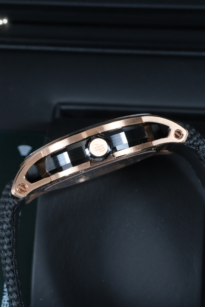 Часы Audemars Piguet  Code 11.59 Starwheel Rose Gold 7 Ceramic   15212NR.OO.A002KB.01-AB